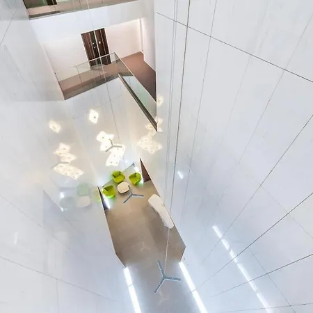 Urban - Great Location - Center - Stawki