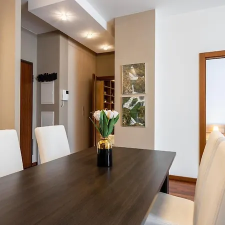 Urban - Great Location - Center - Stawki *